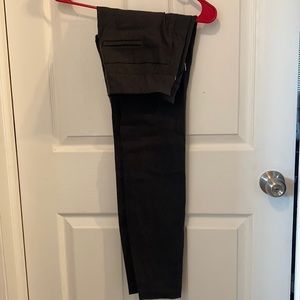 Rekucci stretch dress pants. Pull on